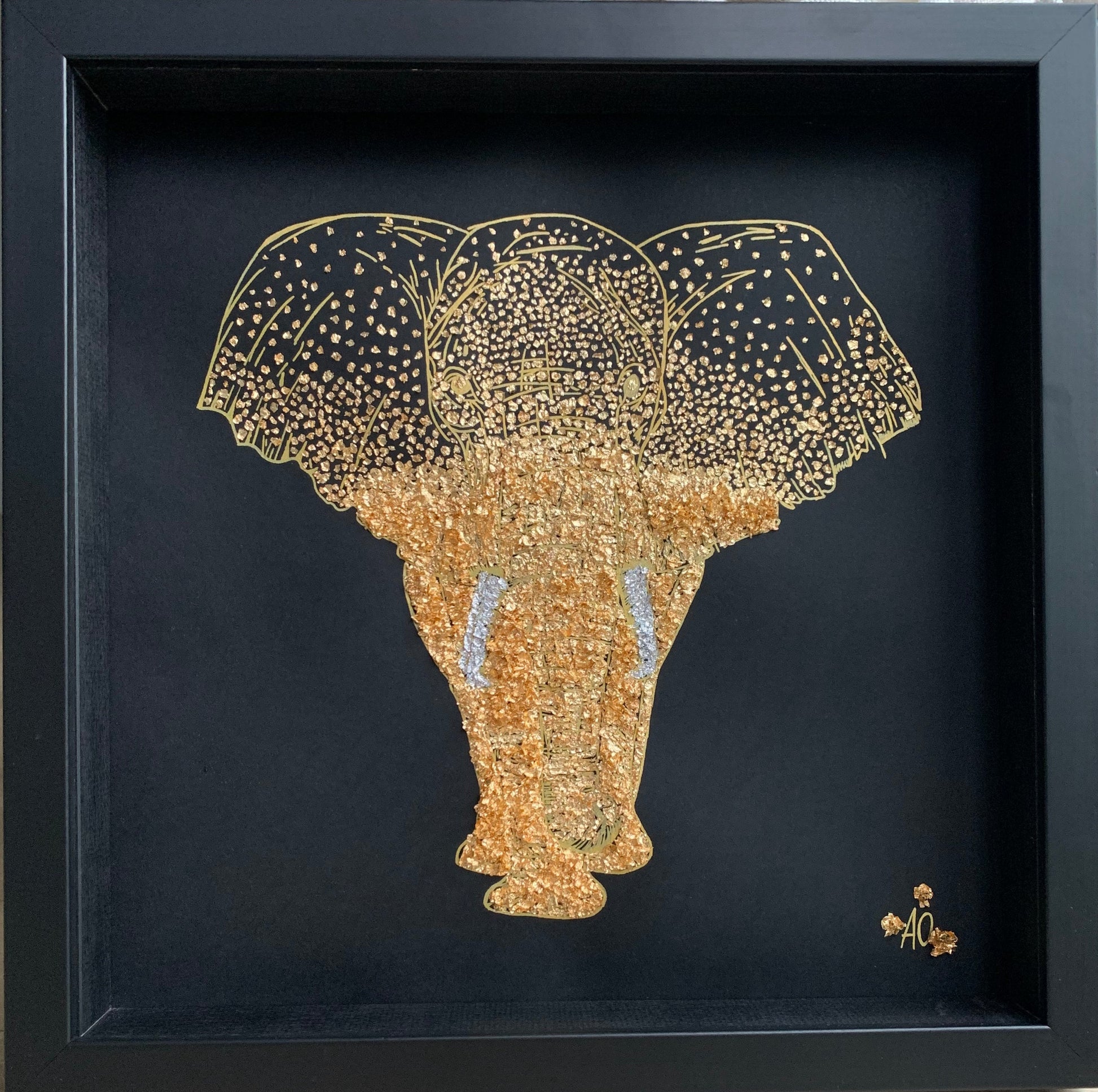 Éléphant doré - Tableaux en feuilles dorées fait par L'ours Doré