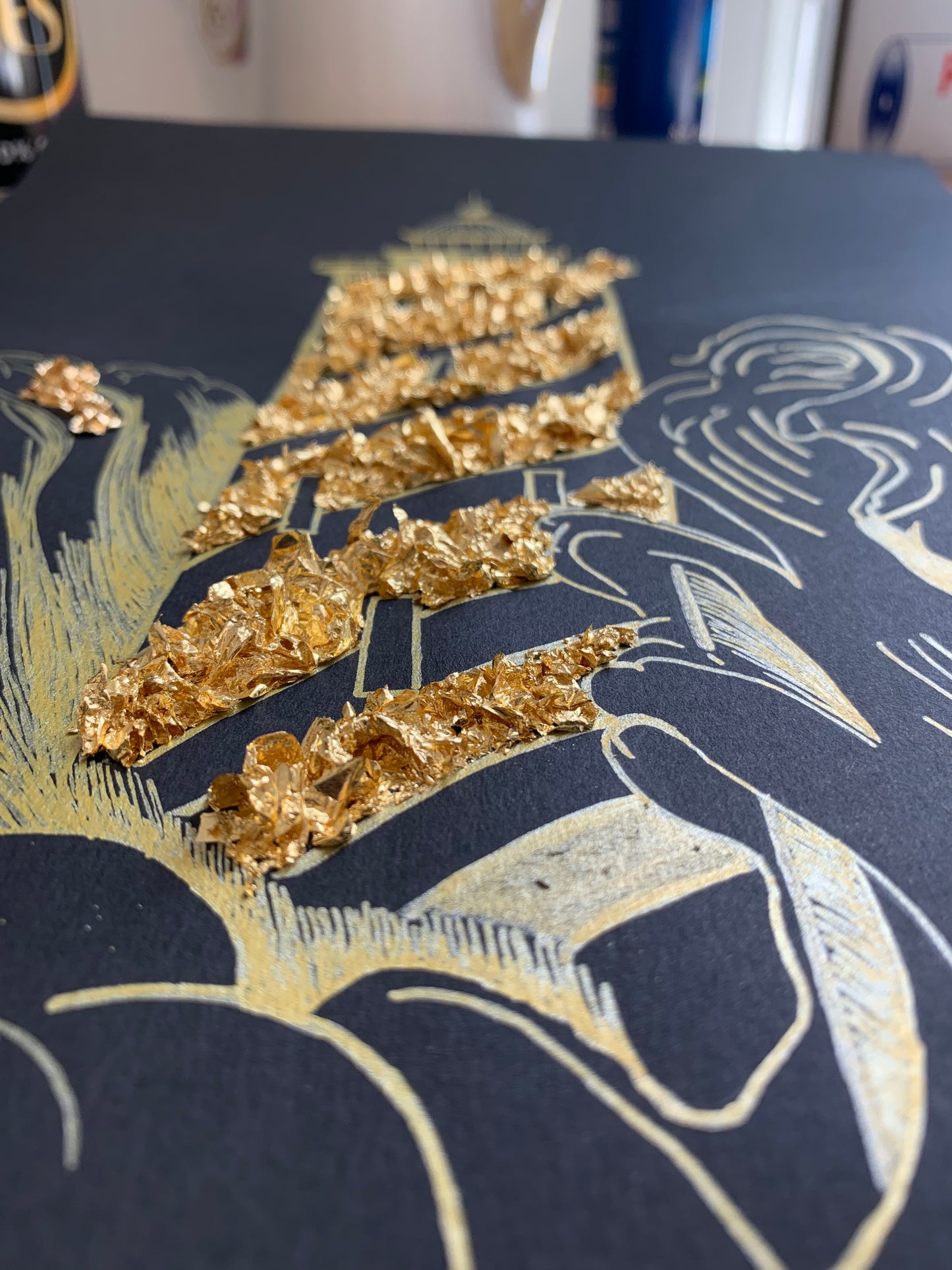 Phare d'Or - Tableau en feuilles en or fait par L'ours Doré